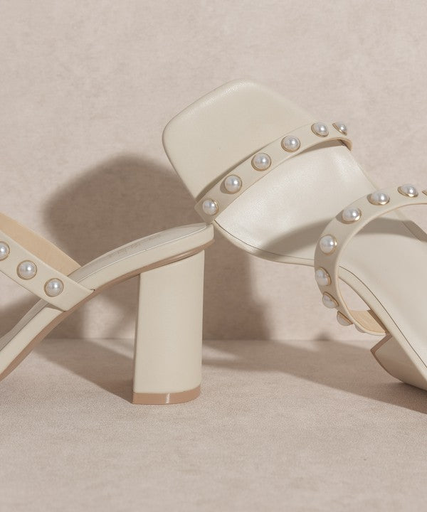 Victoria - Pearl Strap Heel