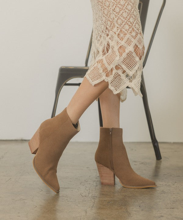 Sonia - Western Ankle Boots